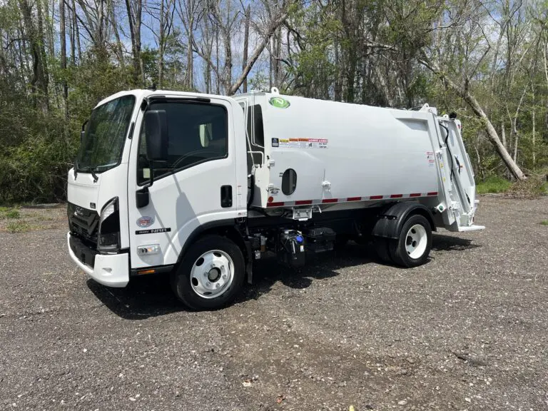 2025 isuzu NRR N2978