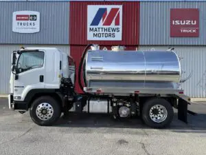 N2898 - 2025 Isuzu FTR with 2500 Septic Tank_01