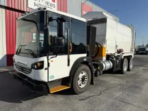 N2918 - 2023 Dennis Eagle with New Way 22yd Rotopac_02