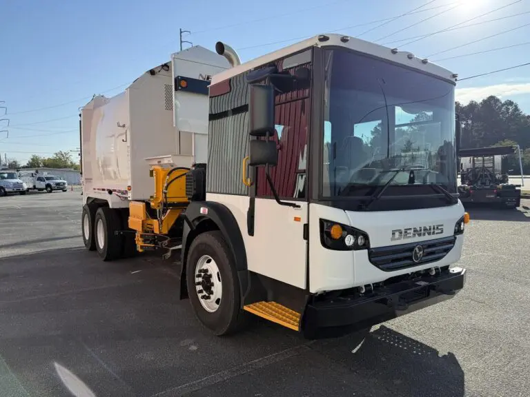 N2918 - 2023 Dennis Eagle with New Way 22yd Rotopac_02