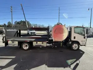 N3103 - 2025 Isuzu NRR with 895 gal PRT and 12’ Flatbed_01