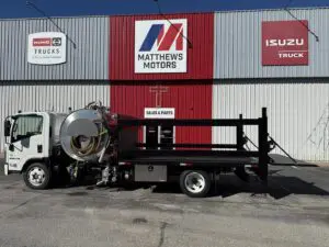 N3103 - 2025 Isuzu NRR with 895 gal PRT and 12’ Flatbed_01