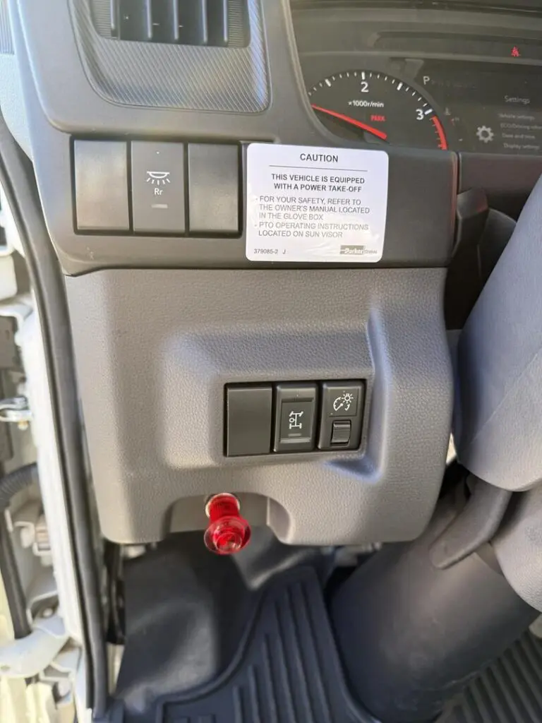 N3103 - 2025 Isuzu NRR with 895 gal PRT and 12’ Flatbed_01