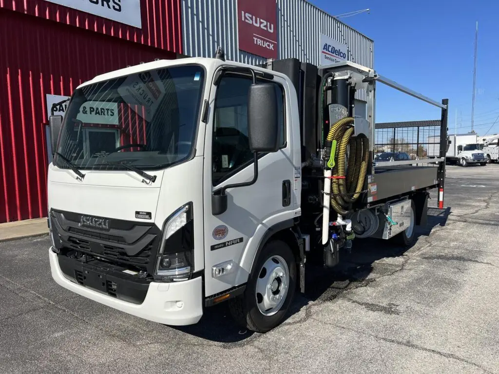 N3130 - 2026 Isuzu NRR Crescent Tank Model 1100_29
