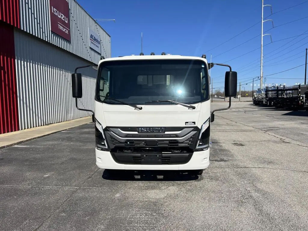 N3130 - 2026 Isuzu NRR Crescent Tank Model 1100_29