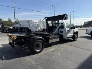 n3075-ford-f600-with-stellar-nxt18l-hooklift-1