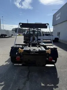 n3075-ford-f600-with-stellar-nxt18l-hooklift-1