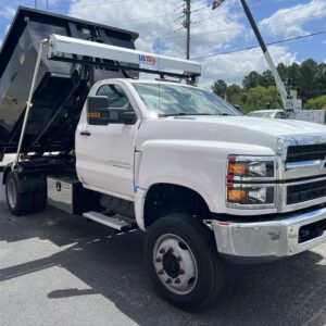 2022 Chevy 5500 Shuttle Flex 36-84-10 with US Tarp System Hooklift Truck