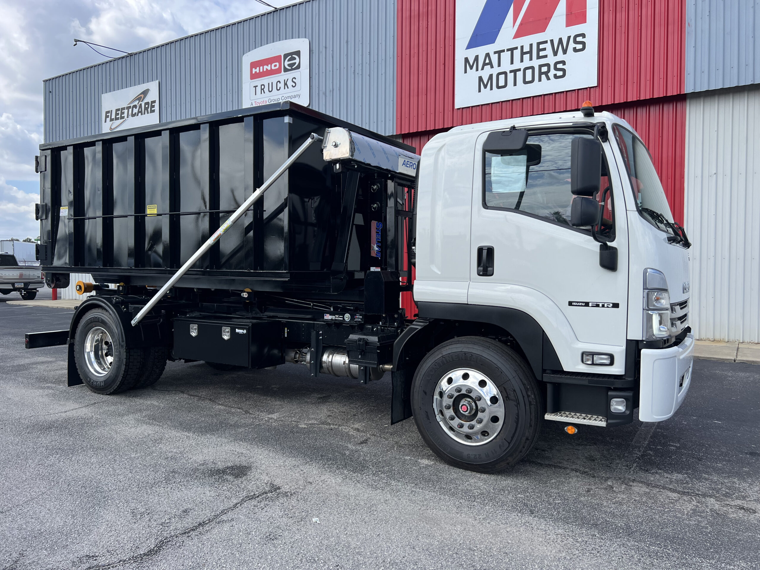 2023 Isuzu FTR - Matthews Motors