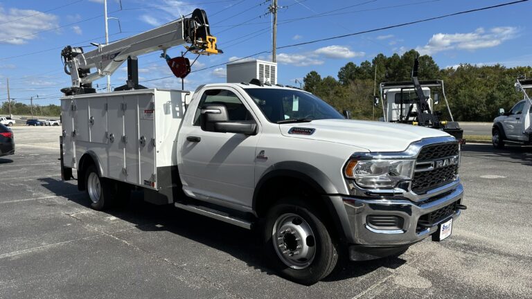 2023 Ram 5500 4X4 Stellar T-Max 1-11 Aluminum Mechanics Body with 7630 Telescopic Crane