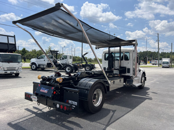 2024 Peterbilt 537 Stellar Slider 26 Hooklift Truck
