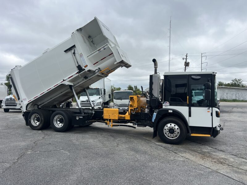 2024 Dennis Eagle ProView 27YD RotoPac Side Loader Garbage Truck