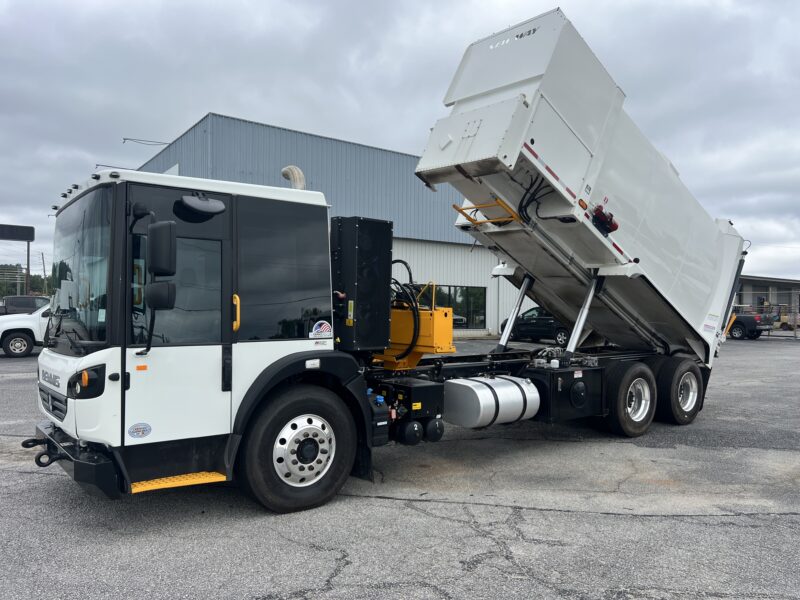2024 Dennis Eagle ProView 27YD RotoPac Side Loader Garbage Truck