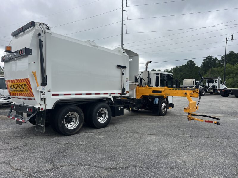 2024 Dennis Eagle ProView 27YD RotoPac Side Loader Garbage Truck