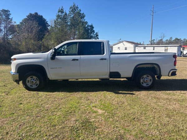 2022 Chevrolet Silverado 2500HD 2WD Crew Cab Pickup Truck