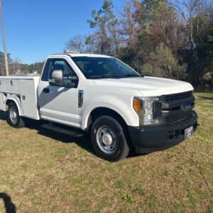 2017 Ford F-250 Super Duty SRW XLT 2WD Regular Cab Work Truck