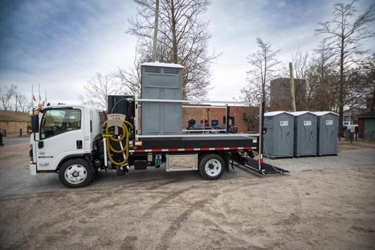 The flat tank doubles as a truck bed so you can clean, move and service portable units all in one trip.