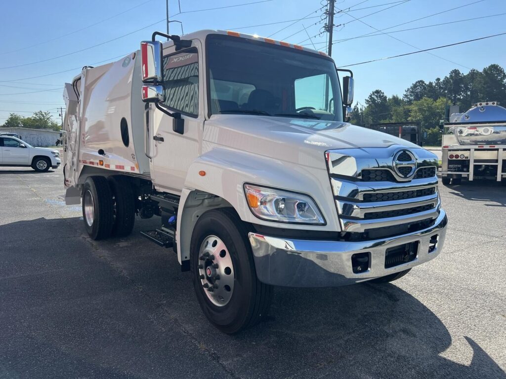 N3065 - 2026 Hino L6 11YD Viper_07