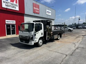 N3073 - 2025 Isuzu NRR Crescent Tank Model 1100_01