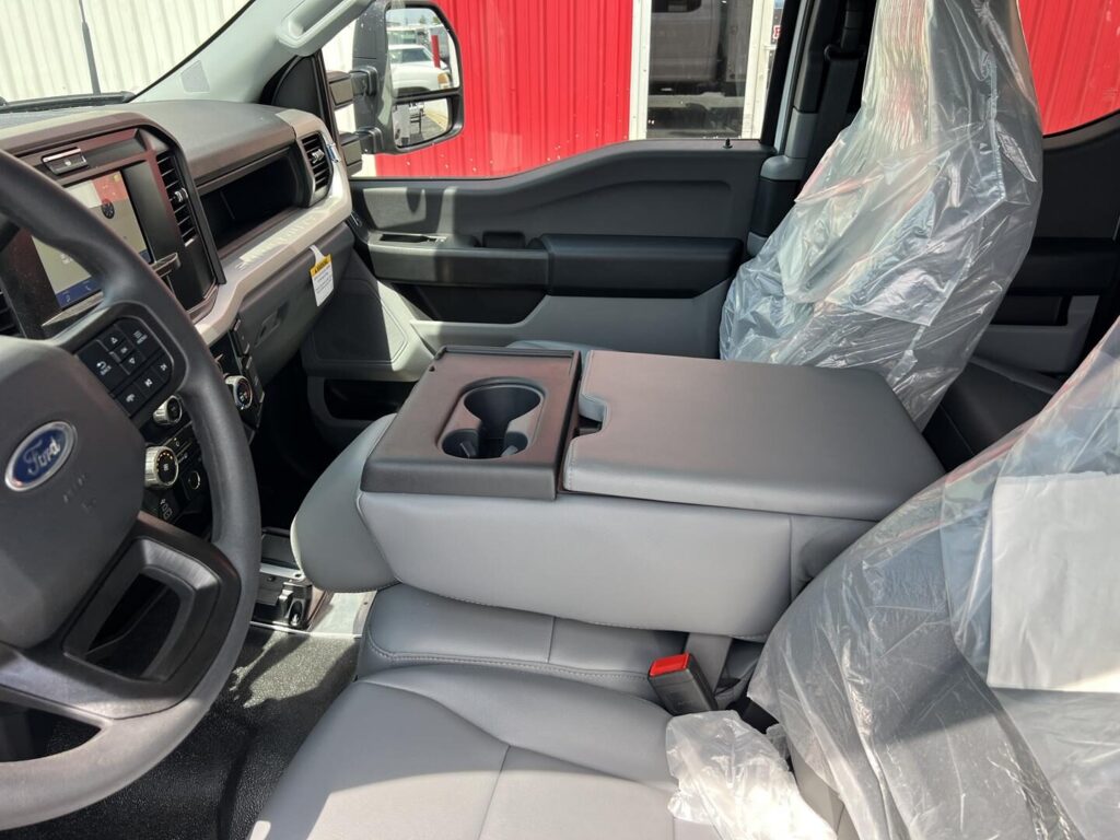 N3204 - 2026 Ford F-550 Stellar TMax 1-11 Mechanics 8630 Crane