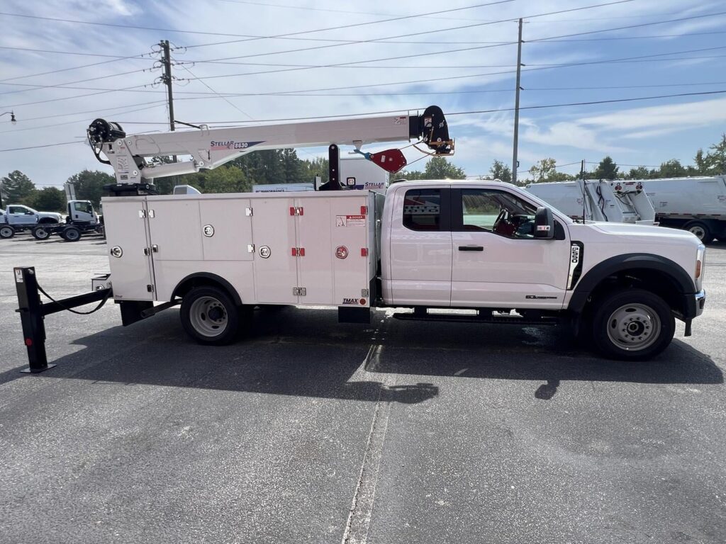 N3204 - 2026 Ford F-550 Stellar TMax 1-11 Mechanics 8630 Crane